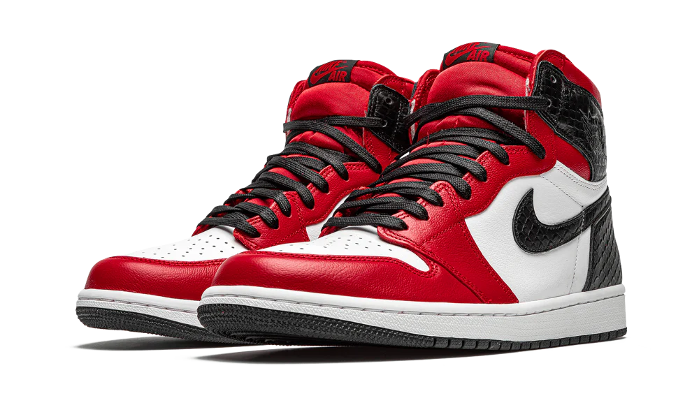 Air Jordan 1 Retro High Satin Snake Chicago