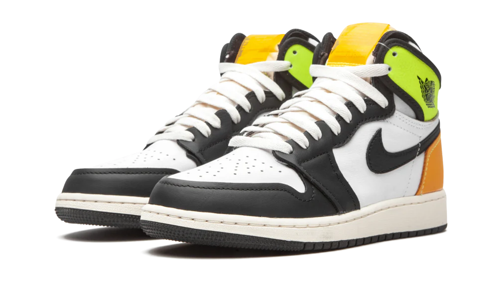 Air Jordan 1 Retro High "Volt University Gold"