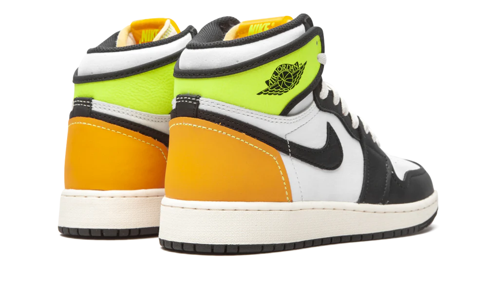 Air Jordan 1 Retro High "Volt University Gold"