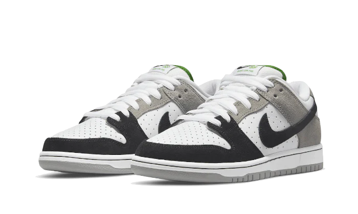 SB Dunk Low Chlorophyll